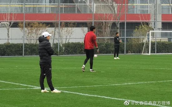 一区二区三区四区无限乱码在线观看